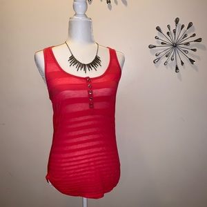 Guess tank size small excellent condition